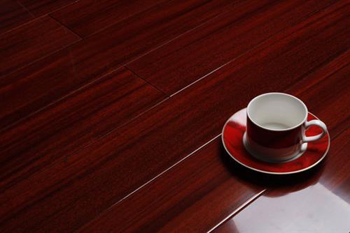 木地板最佳搭配 打造五行養(yǎng)生風(fēng)水家居