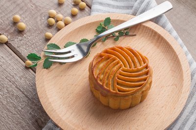 地多寶提前祝中秋快樂，心情舒暢！     